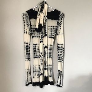 Parker Blue | 100% Cashmere Hand Tie Dye Sweater